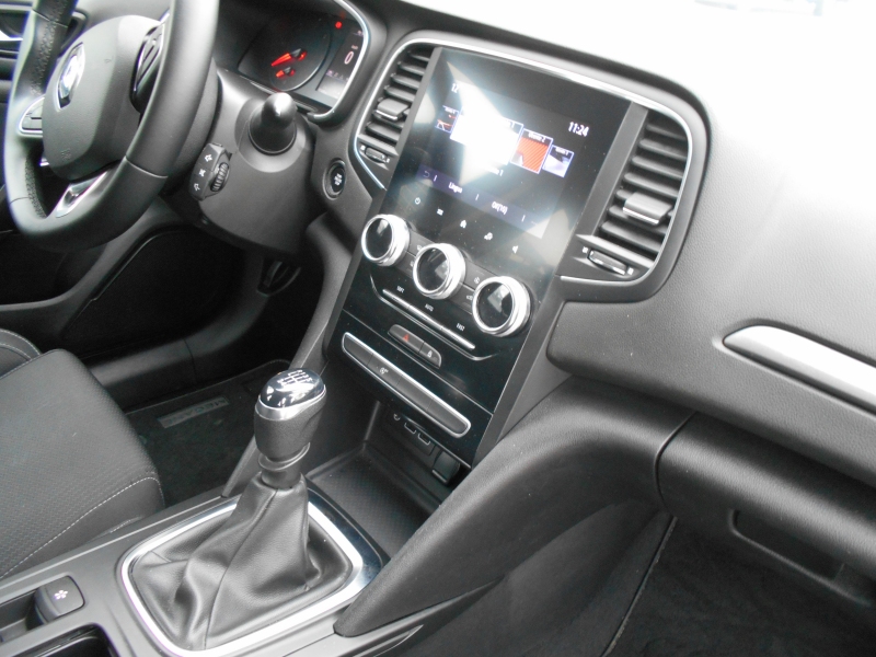 RENAULT MEGANE SW 1.5 DCI 115 CV Immagine 10