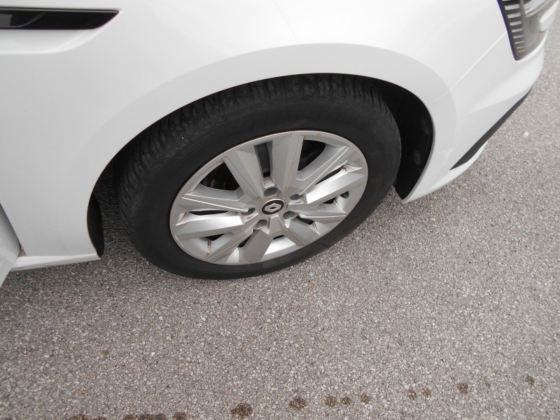 RENAULT MEGANE SW 1.5 DCI 115 CV Immagine 13